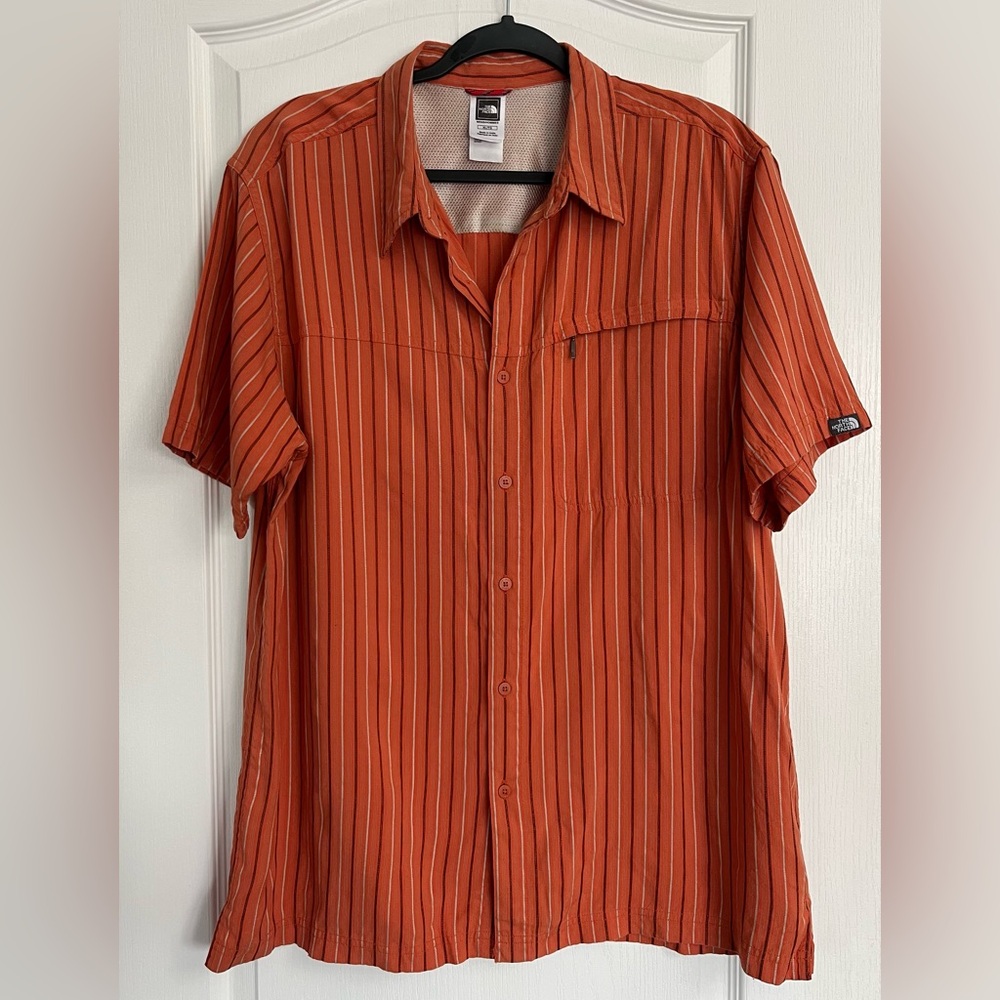 North Face Lightweight  Men's Orange Striped Short Sleeve Shirt XL